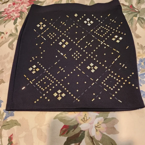 BEBE Bodycon Miniskirt Small Black Semistretch Gold colored Accents - Picture 10 of 12